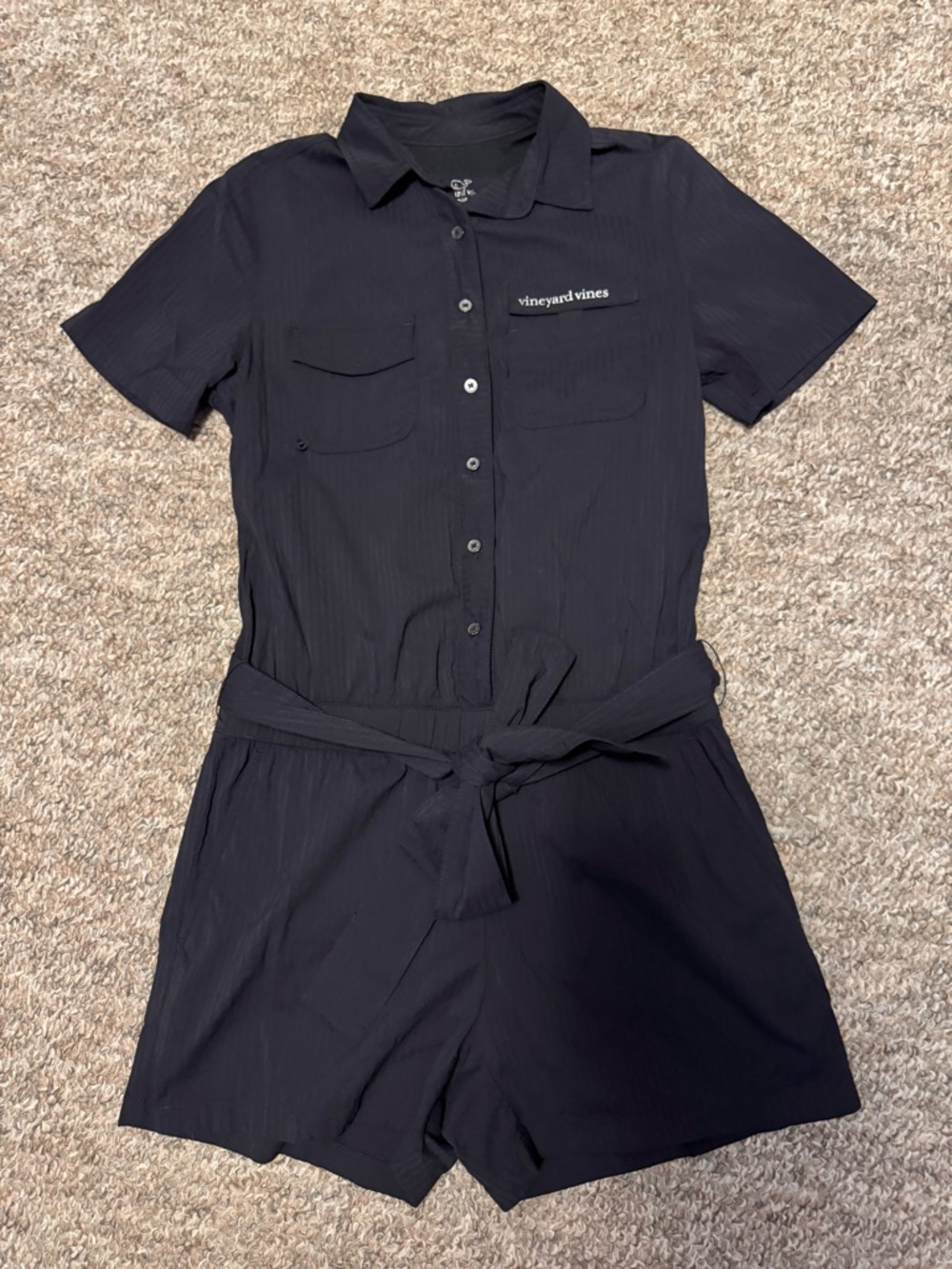 Vineyard Vines Performance Black Short-Sleeve Romper